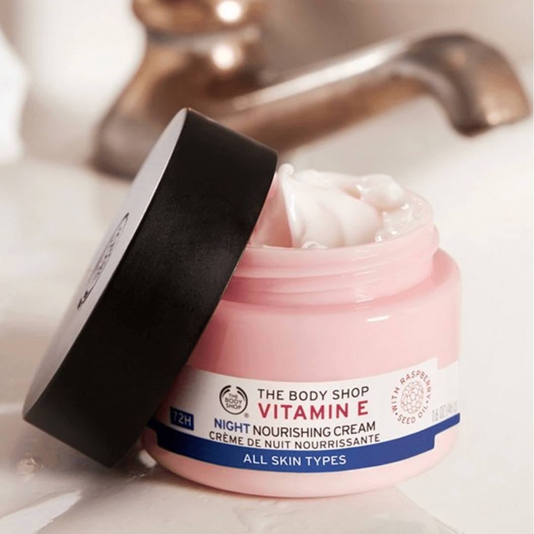 The Body Shop Vitamin E Nourishing Night Cream 50ml - Image 2